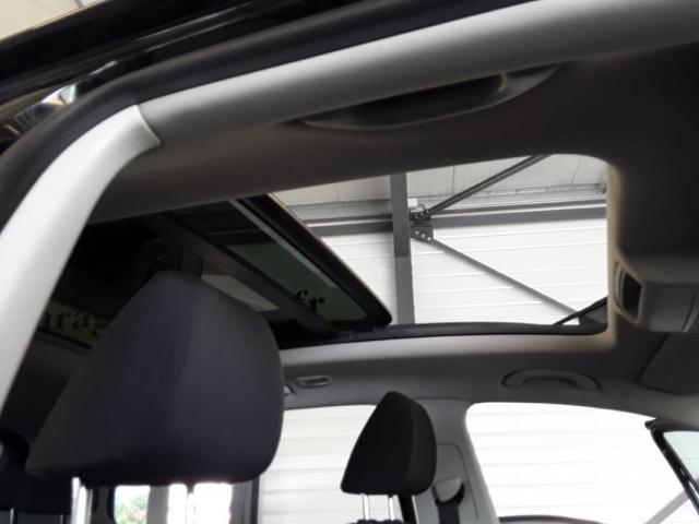 Volkswagen Tiguan image 9