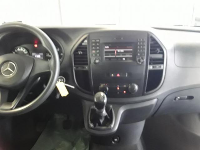 Mercedes Benz Vito Mixto image 8