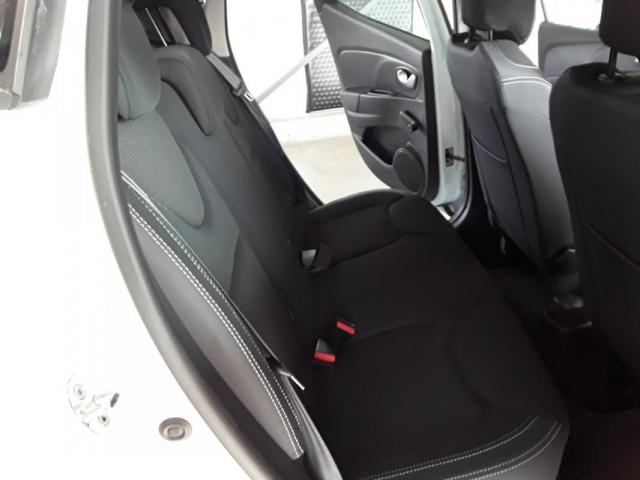 Renault Clio image 8