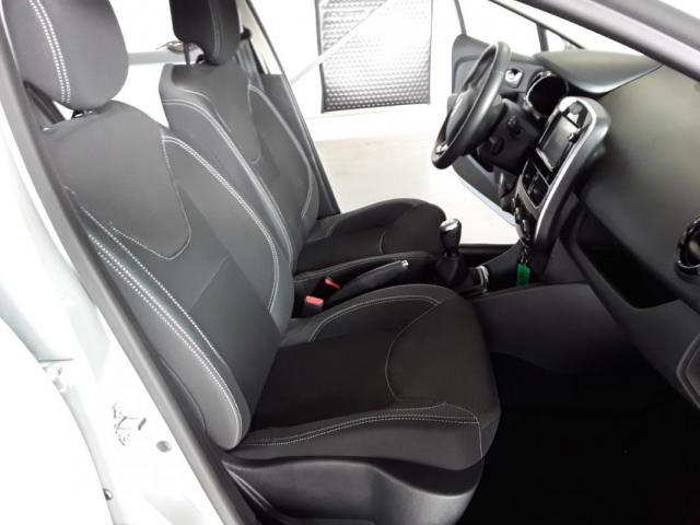 Renault Clio image 9