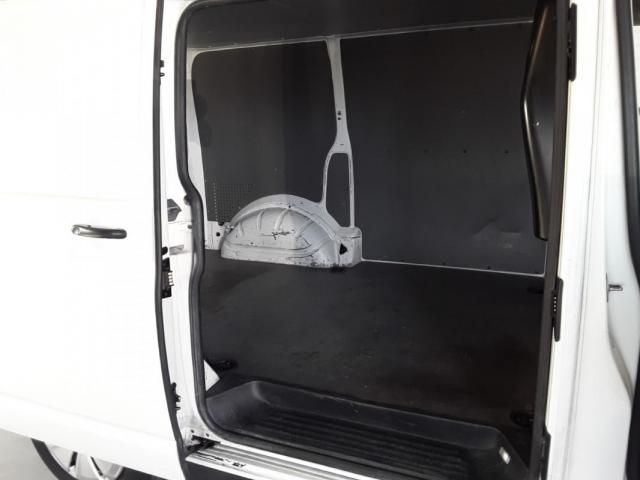 Volkswagen T6 image 9