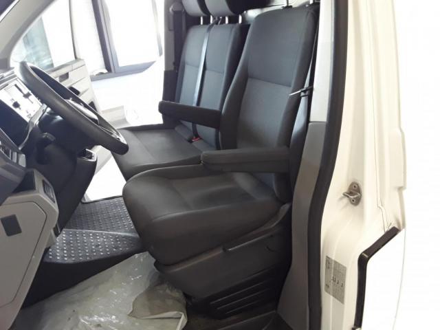 Volkswagen T6 image 8