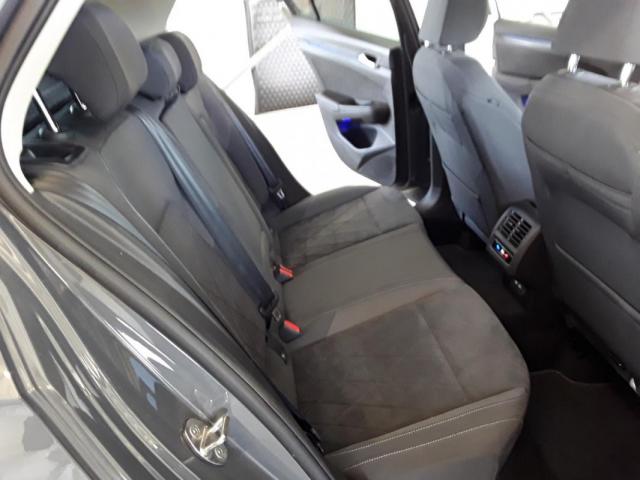 Volkswagen Golf image 4