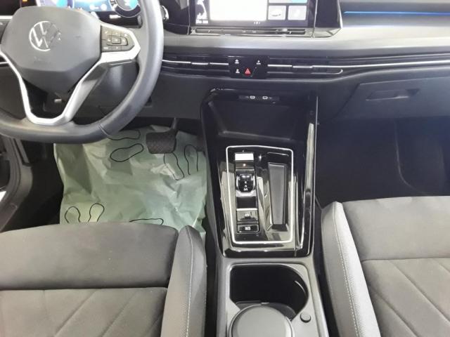 Volkswagen Golf image 5