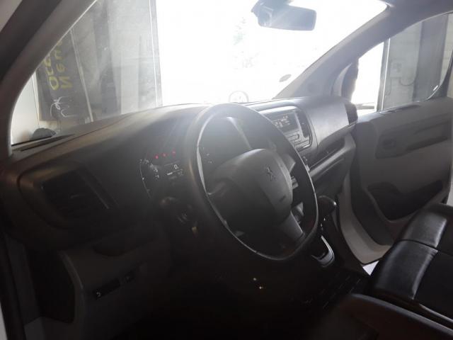 Peugeot Expert image 2