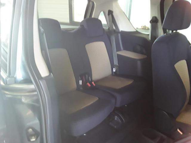 Peugeot 1007 image 2
