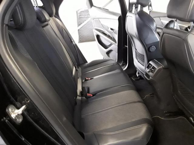 Peugeot 3008 image 8