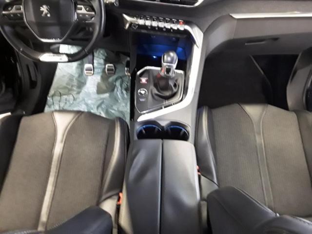 Peugeot 3008 image 3
