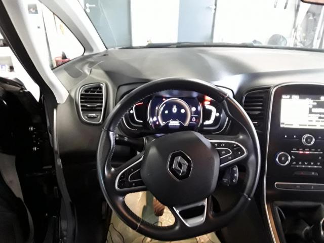 Renault Scénic image 2