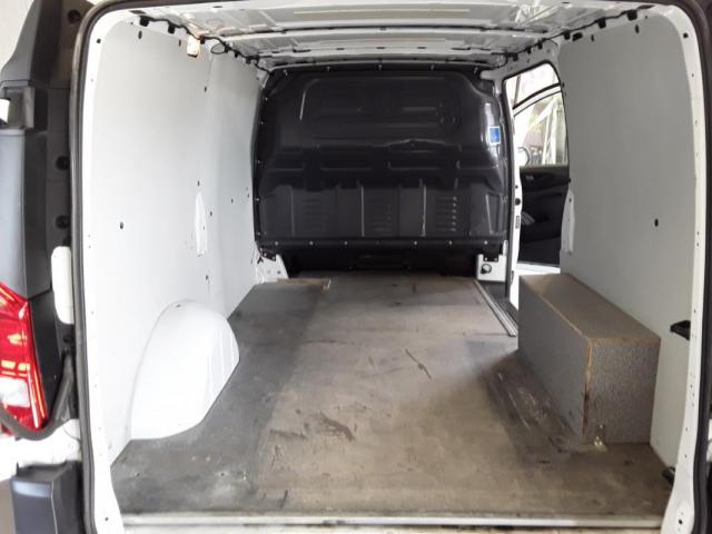 Mercedes Benz Vito image 7