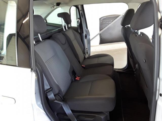Ford Grand C-Max image 5