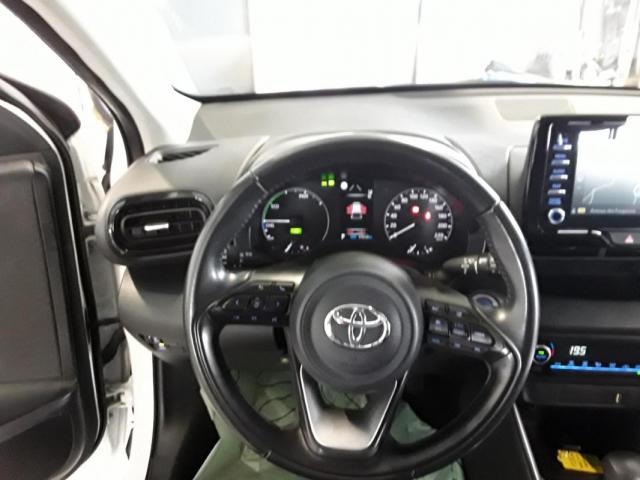Toyota Yaris image 8
