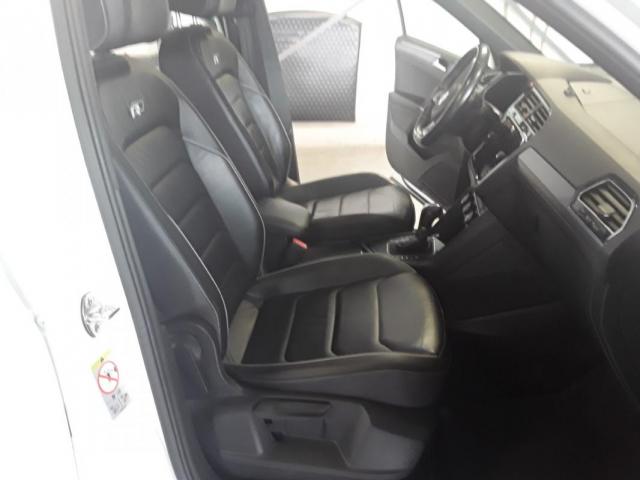 Volkswagen Tiguan image 6