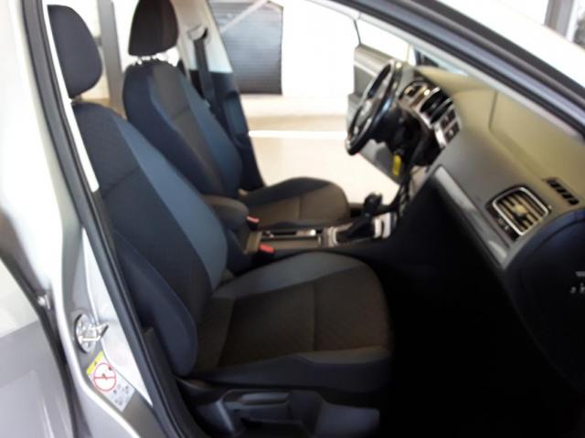 Volkswagen Golf image 4