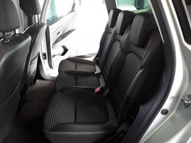 Renault Grand Scénic image 4