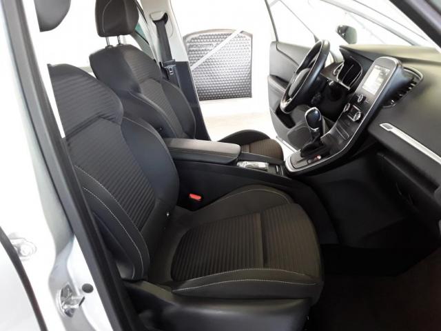 Renault Grand Scénic image 3