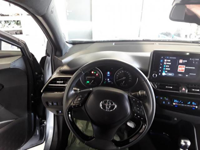 Toyota C-Hr image 3