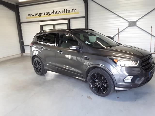 Ford Kuga image 9