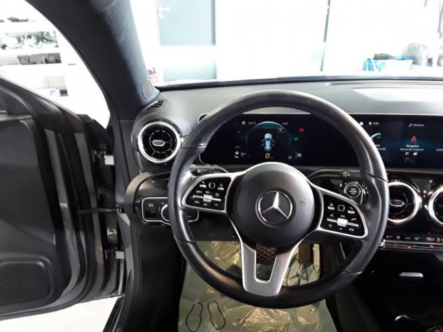 Mercedes Benz Cla Shooting Brake image 6