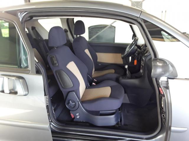 Peugeot 1007 image 5