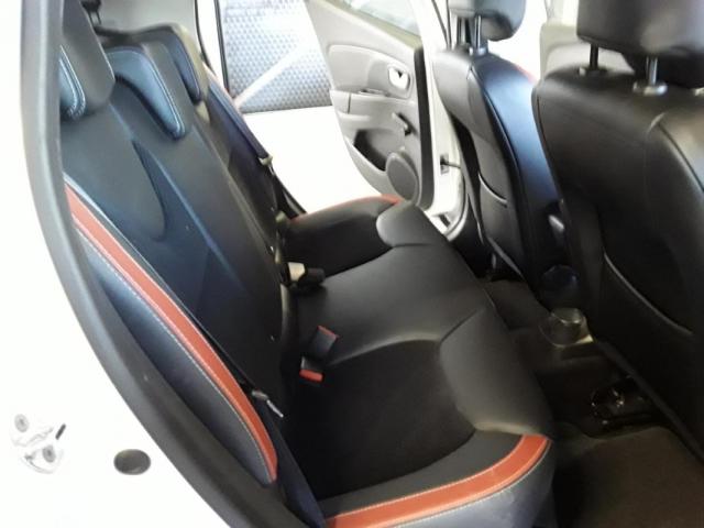 Renault Clio image 2