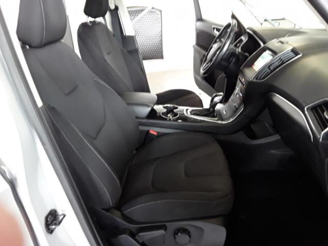 Ford S-Max image 6