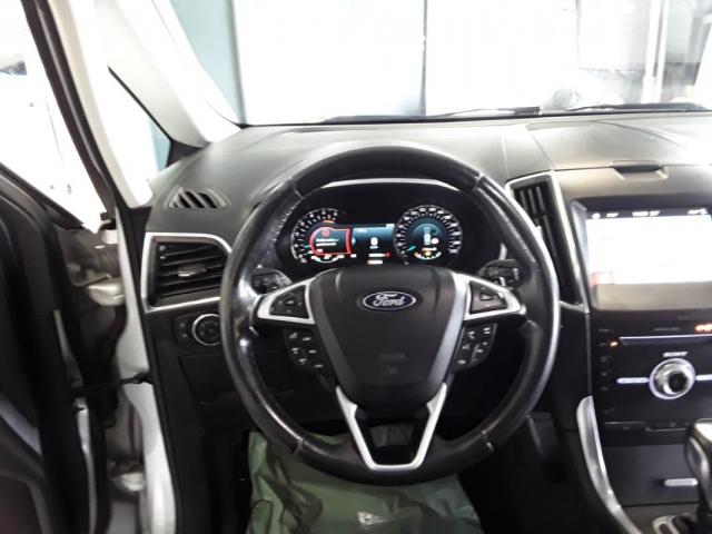 Ford S-Max image 3