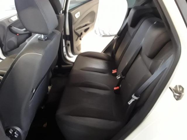 Ford Fiesta image 8