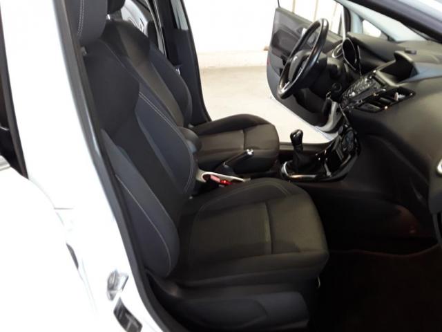 Ford Fiesta image 3