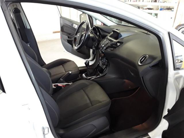 Ford Fiesta image 4