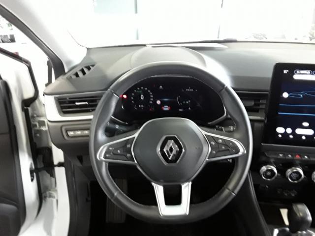 Renault Captur image 8