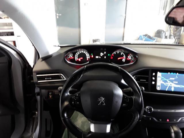 Peugeot 308 Sw image 8