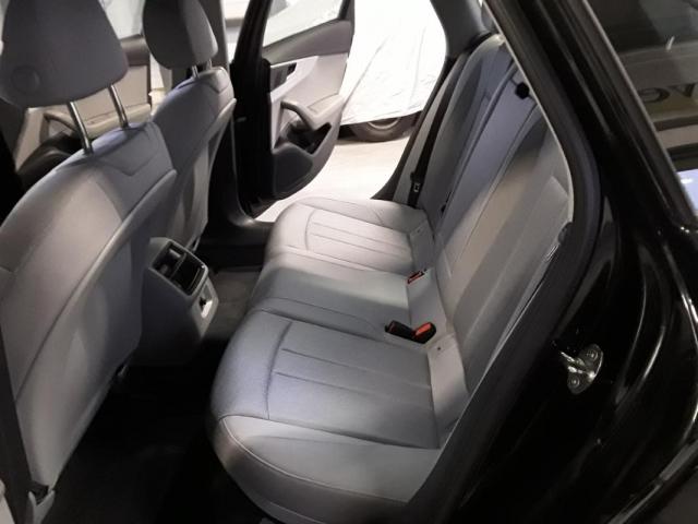 Audi A4 Avant image 6