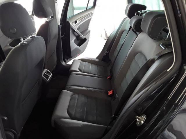 Volkswagen Golf Sw image 2