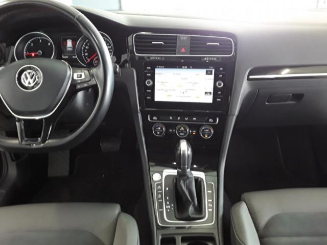 Volkswagen Golf Sw image 9
