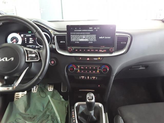 Kia Cee'D_sw image 4