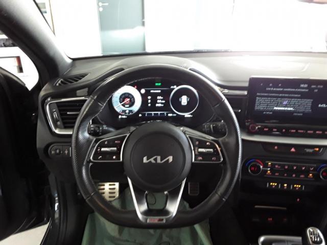 Kia Cee'D_sw image 2
