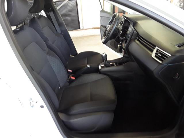 Renault Clio image 9