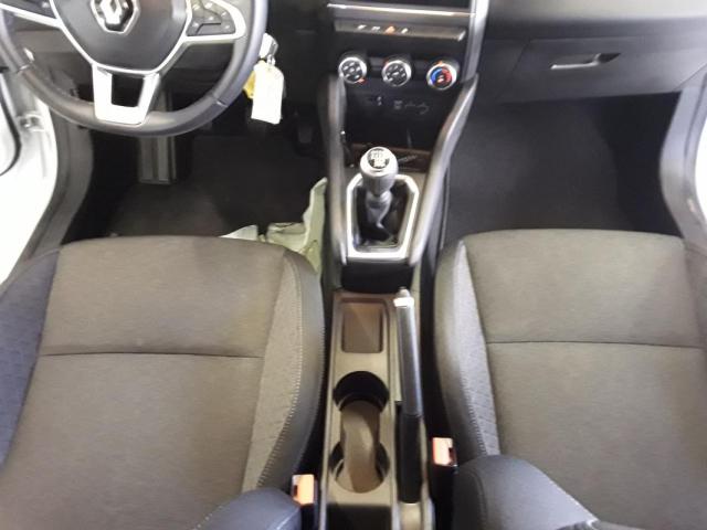 Renault Clio image 8