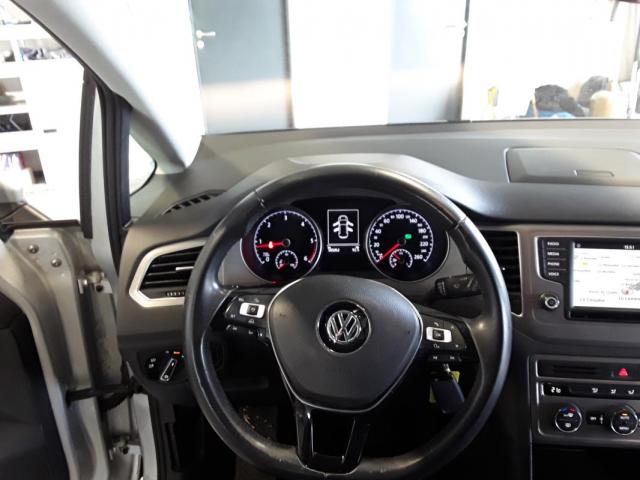 Volkswagen Golf Sportsvan image 8