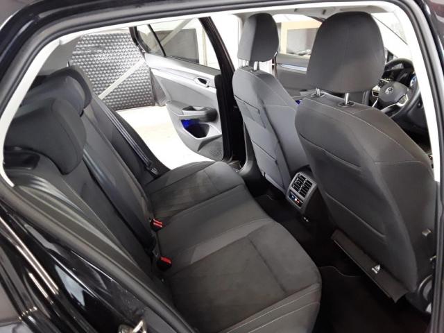 Volkswagen Golf image 5