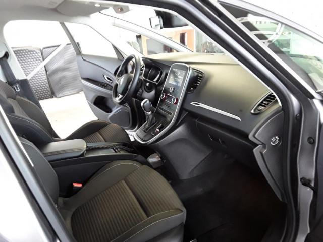 Renault Scénic image 2