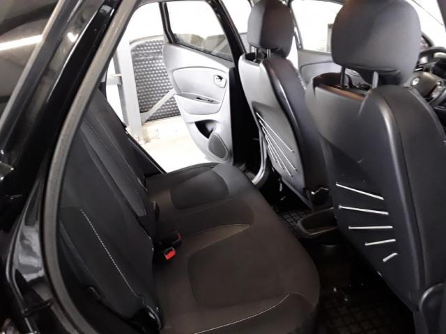 Renault Captur image 8