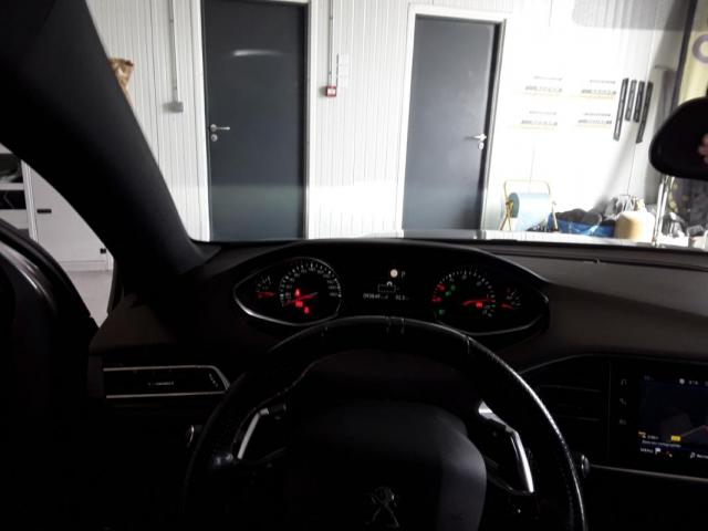 Peugeot 308 image 5
