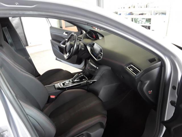 Peugeot 308 image 6