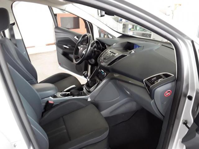 Ford C-Max image 5