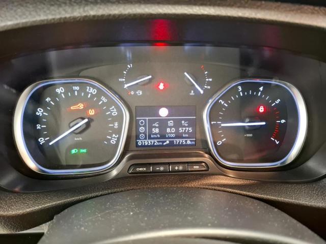 Citroen Jumpy image 2