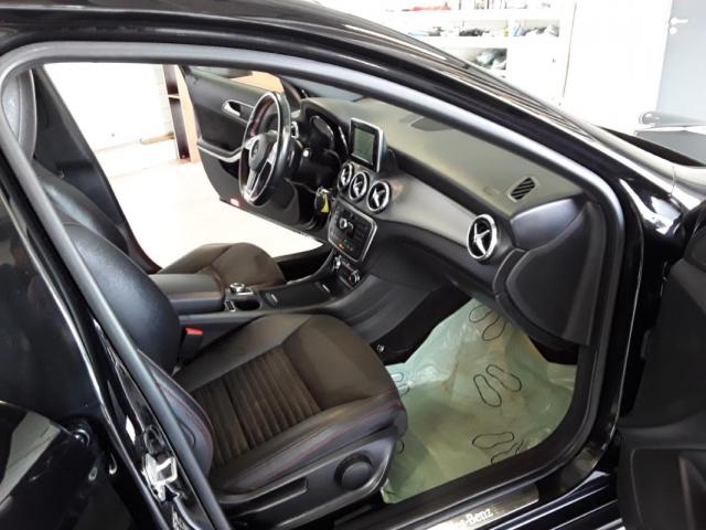 Mercedes Benz Classe Gla image 3