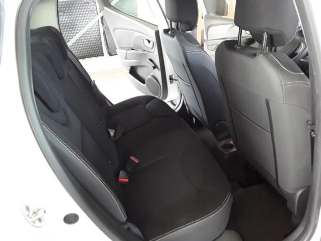 Renault Clio image 8