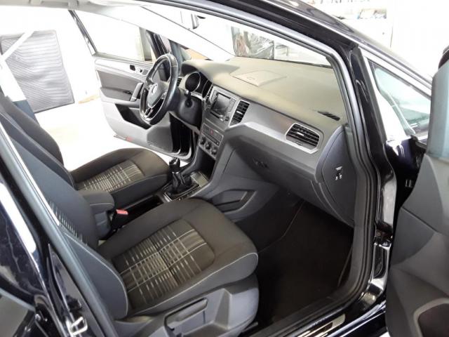 Volkswagen Golf Sportsvan image 5